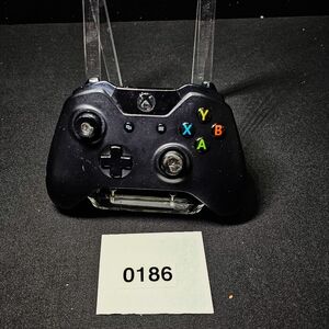 Wireless Black Gaming Controller for xbox one